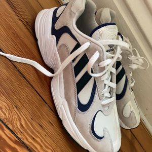 Adidas Yung-1  Size 10